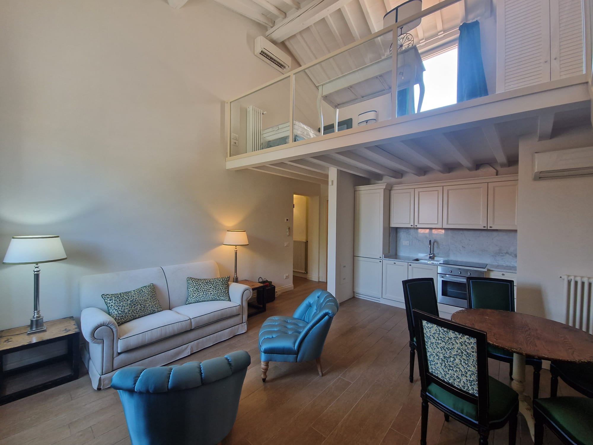 Piazza de' Nerli (N203)