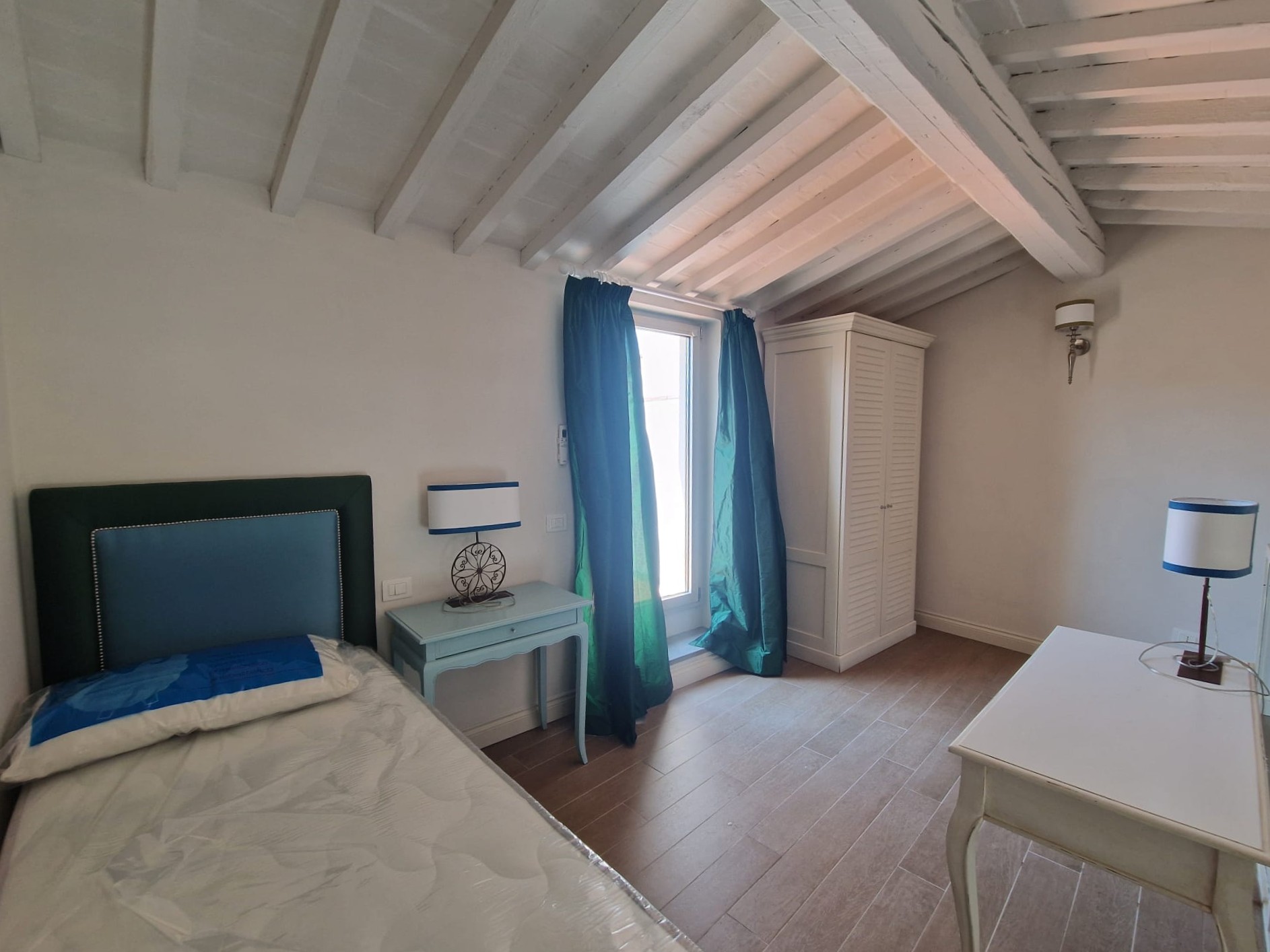 Piazza de' Nerli (N203)