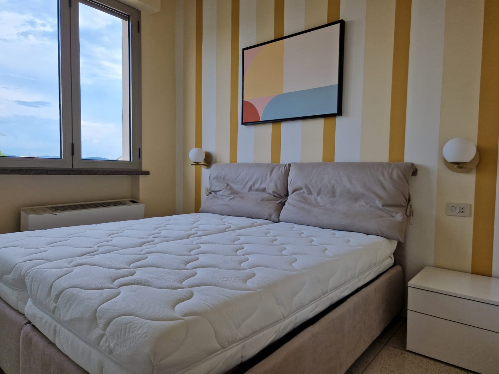 Piazza Libertà (pressi-504)