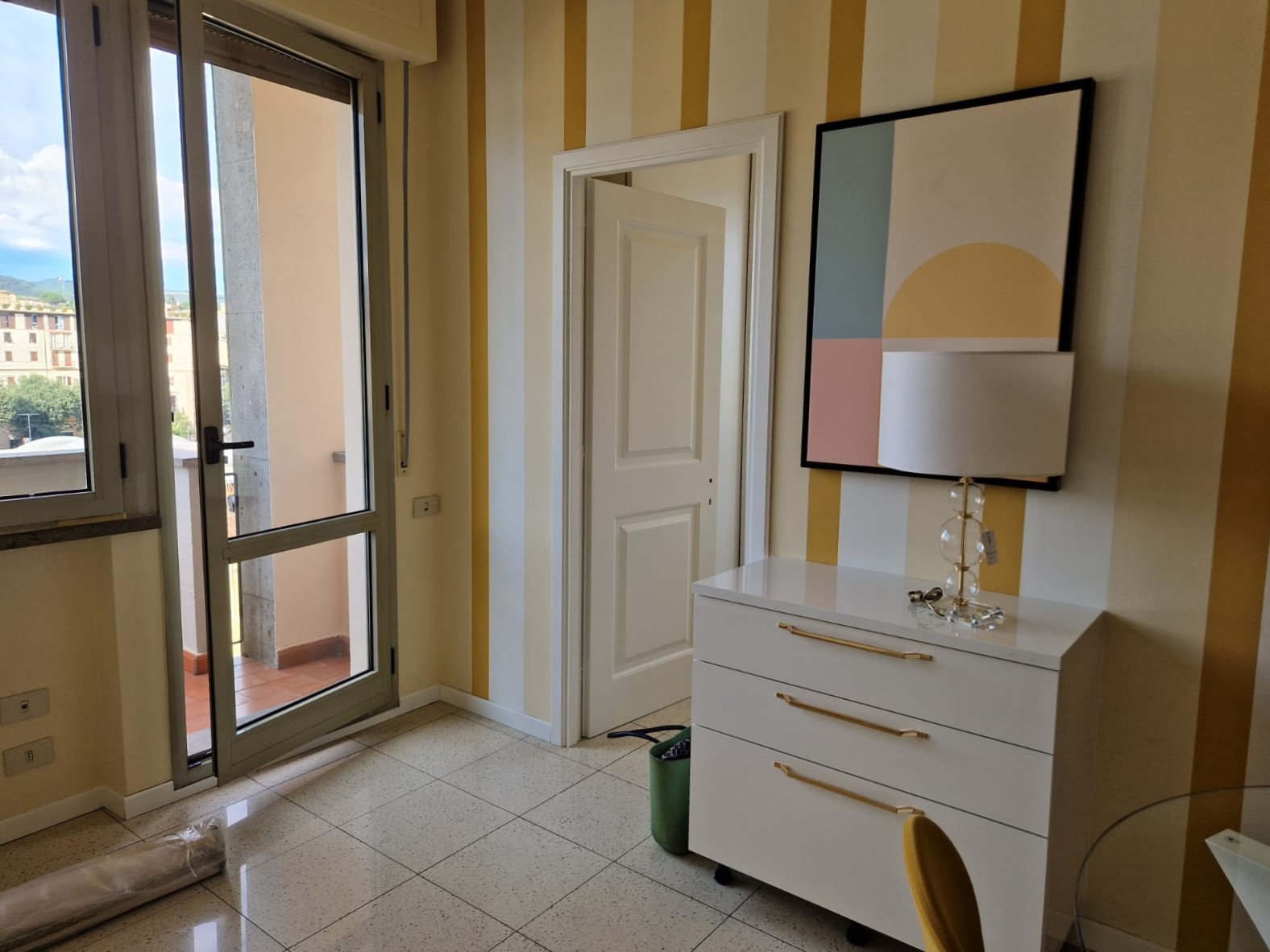 Piazza Libertà (pressi-504)