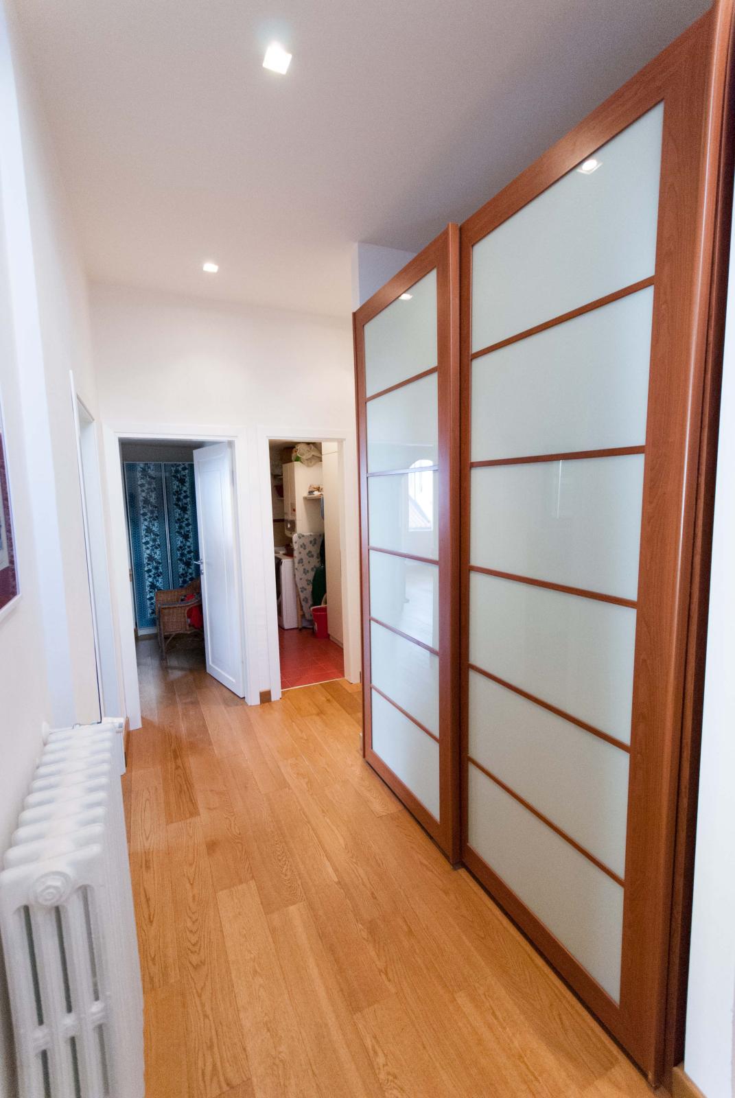 Piazza d'Azeglio (pressi)